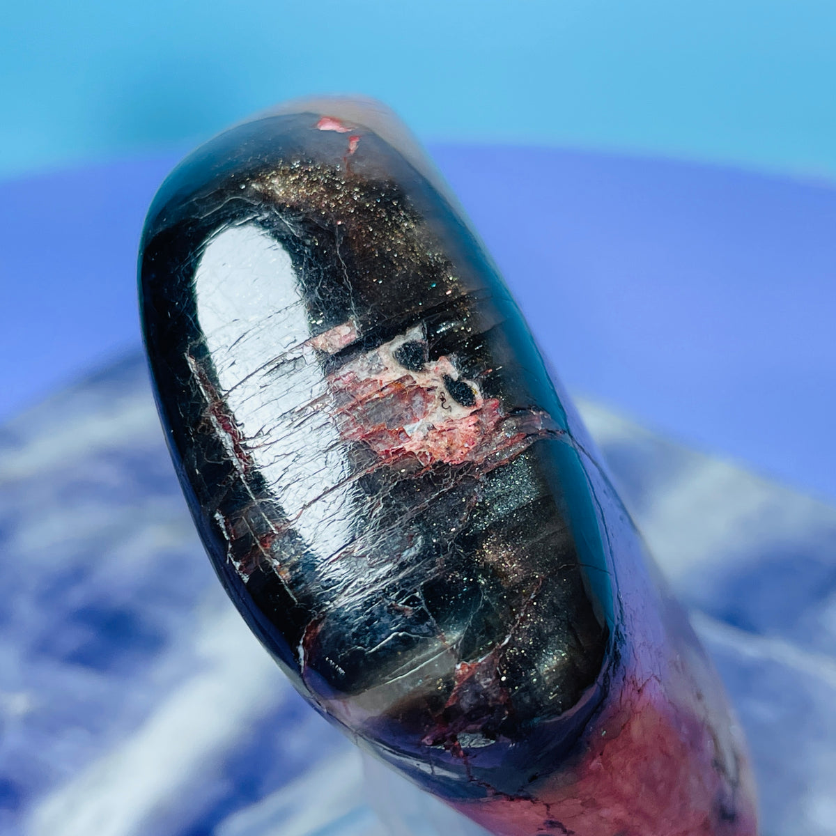 Iolite + Sunstone Small Freeform (Video)