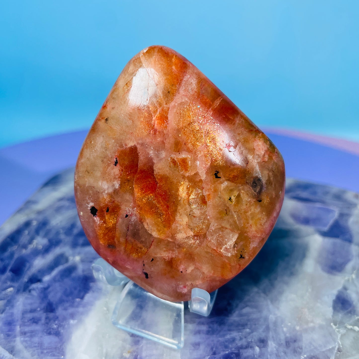 Iolite + Sunstone Small Freeform (Video)