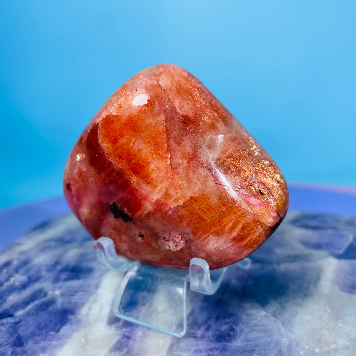 Iolite + Sunstone Small Freeform (Video)