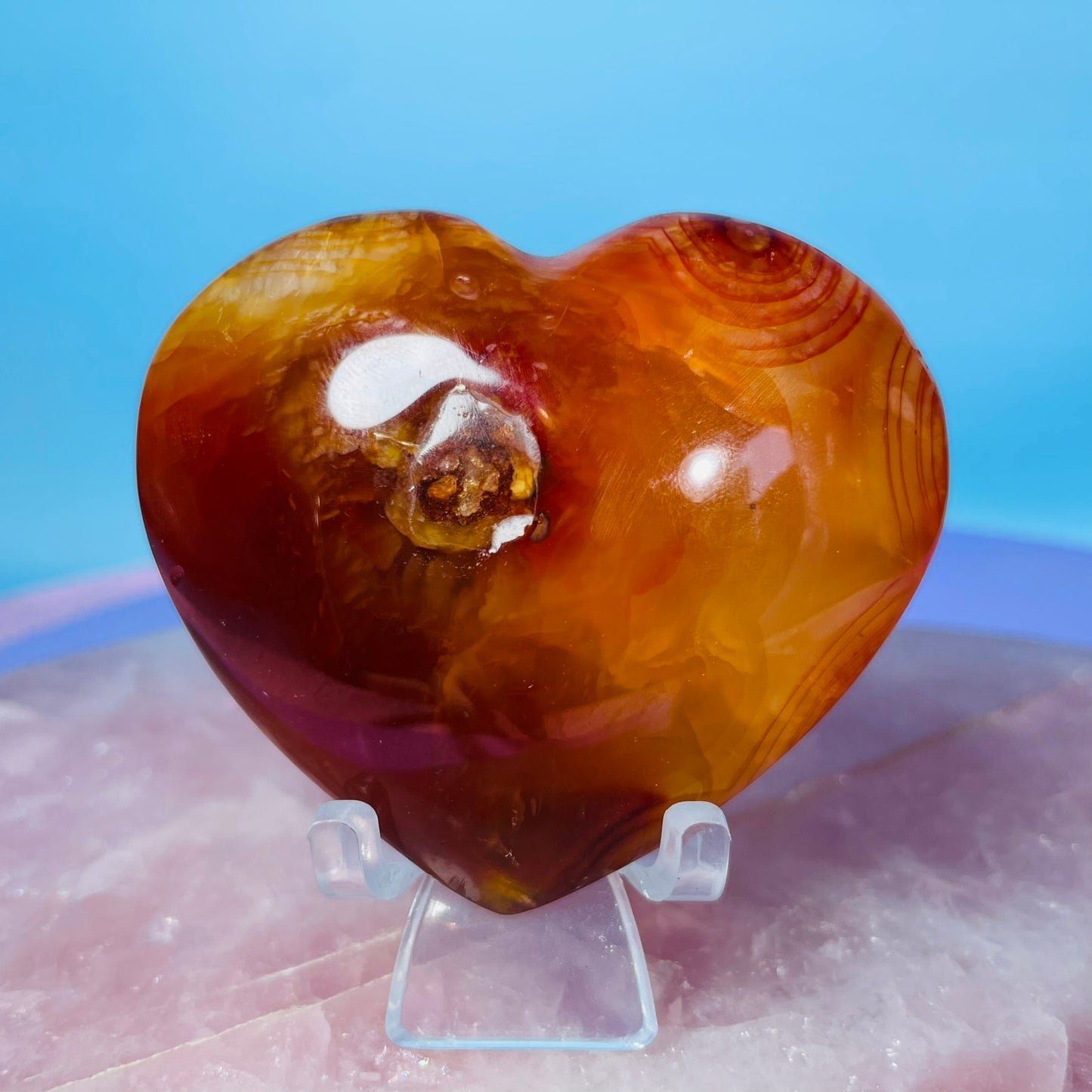 Carnelian Agate Heart Medium Carving