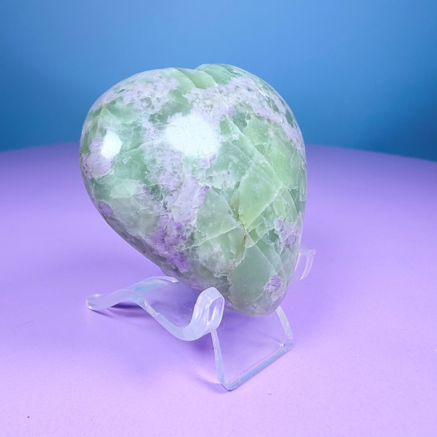 Bolivianite (Fluorite/Serpentine) Heart Carving (UV Reactive)