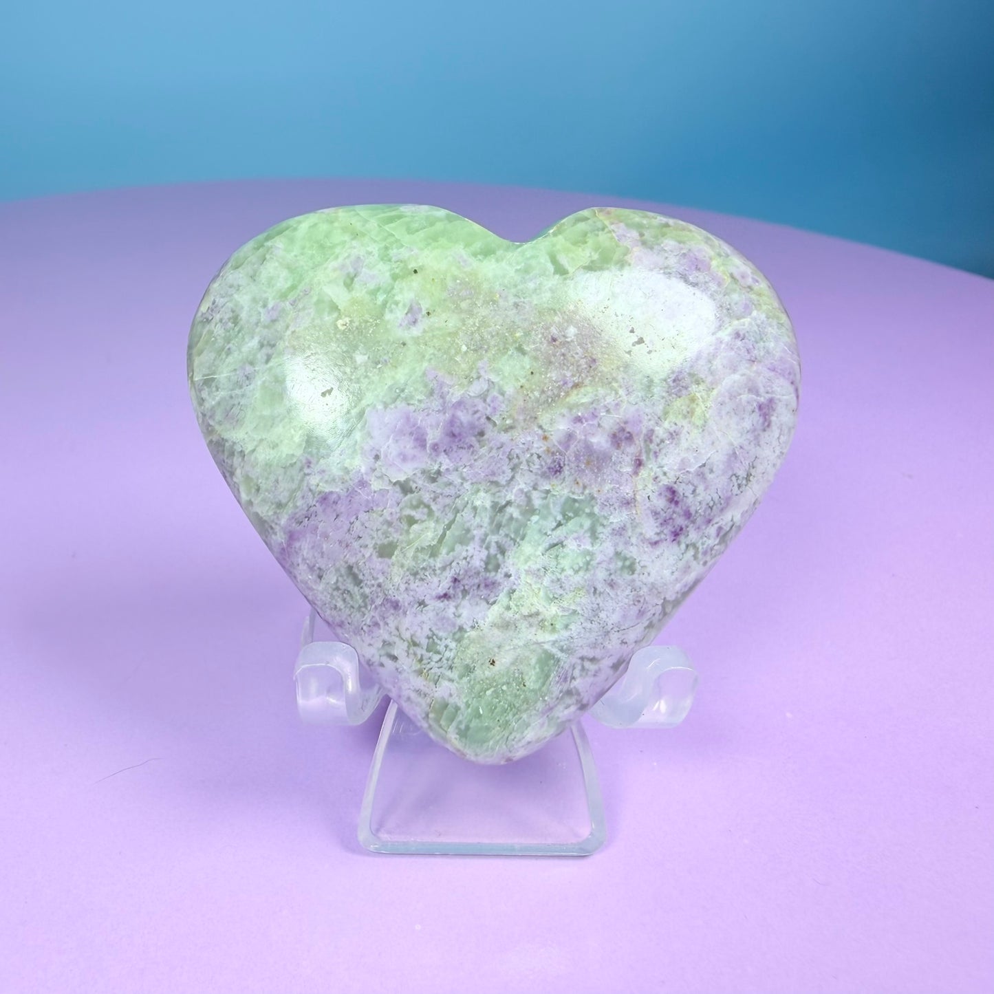 Bolivianite (Fluorite/Serpentine) Heart Carving (UV Reactive)