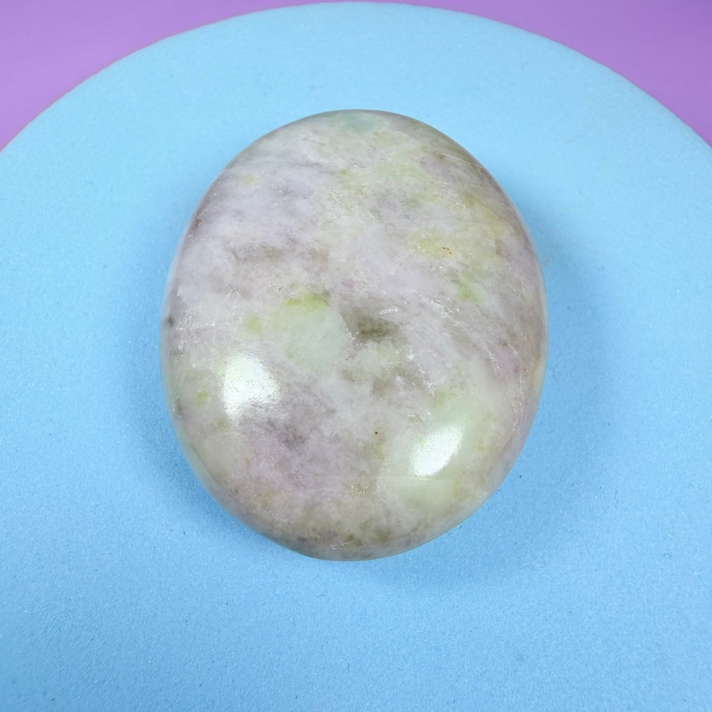 Rare Hackmanite Small Palmstone (UV + Tenebrescent)