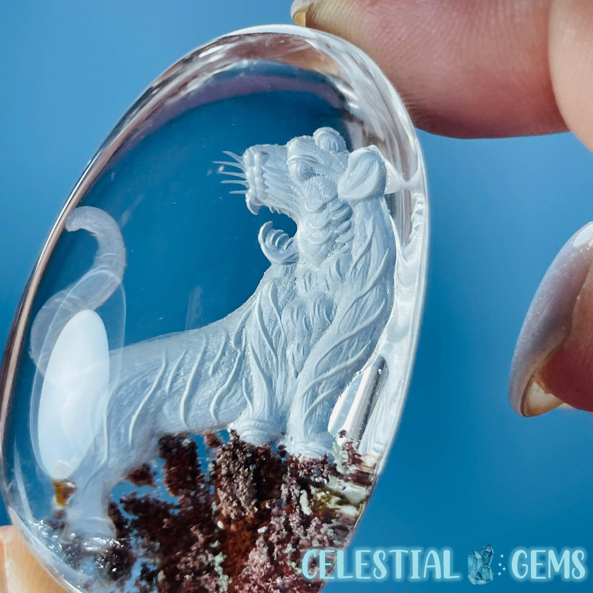Garden Quartz Roaring Lion Hand-Carved Intaglio Reverse Lens Carving (Video)