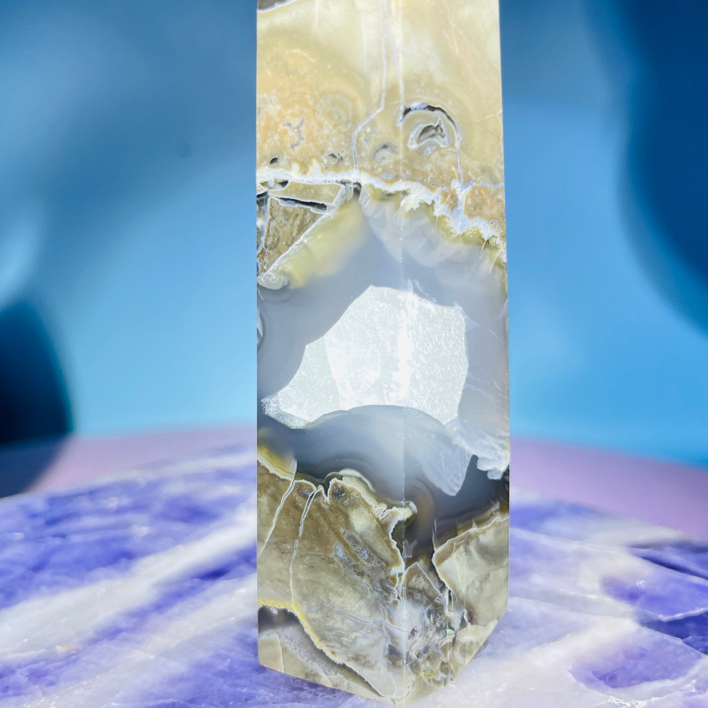 Mangano Calcite in Volcanic Agate Medium Tower (Double UV Reaction)