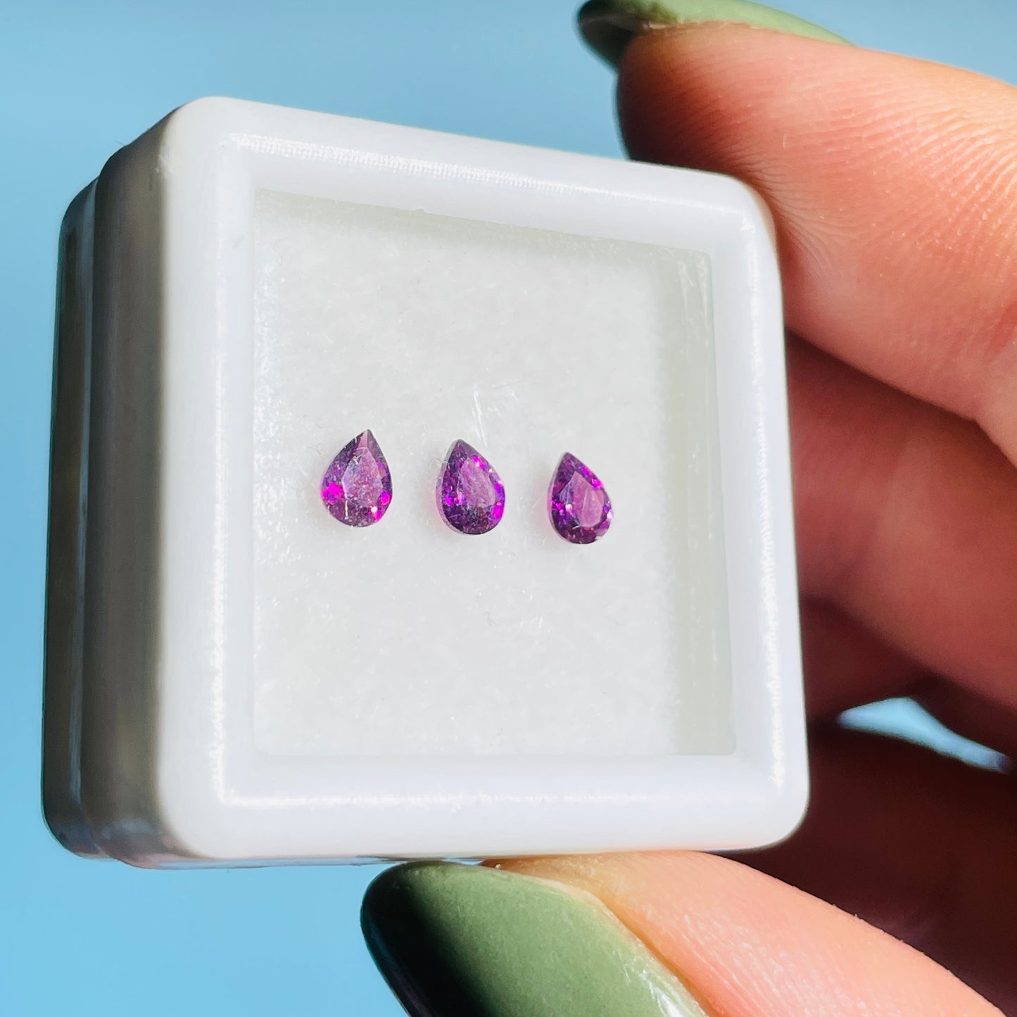 Rhodolite Garnet Set of 3 Faceted Pear-Cut Gemstones in Specimen Box