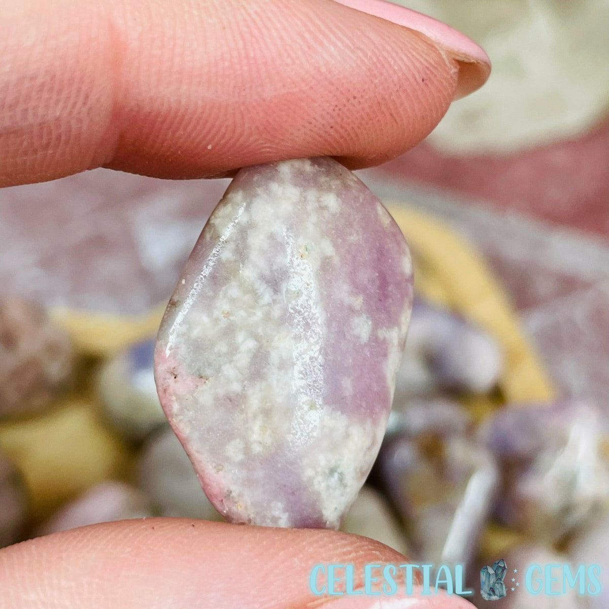 Prairie Tanzanite (Zoisite) Tumble Iti