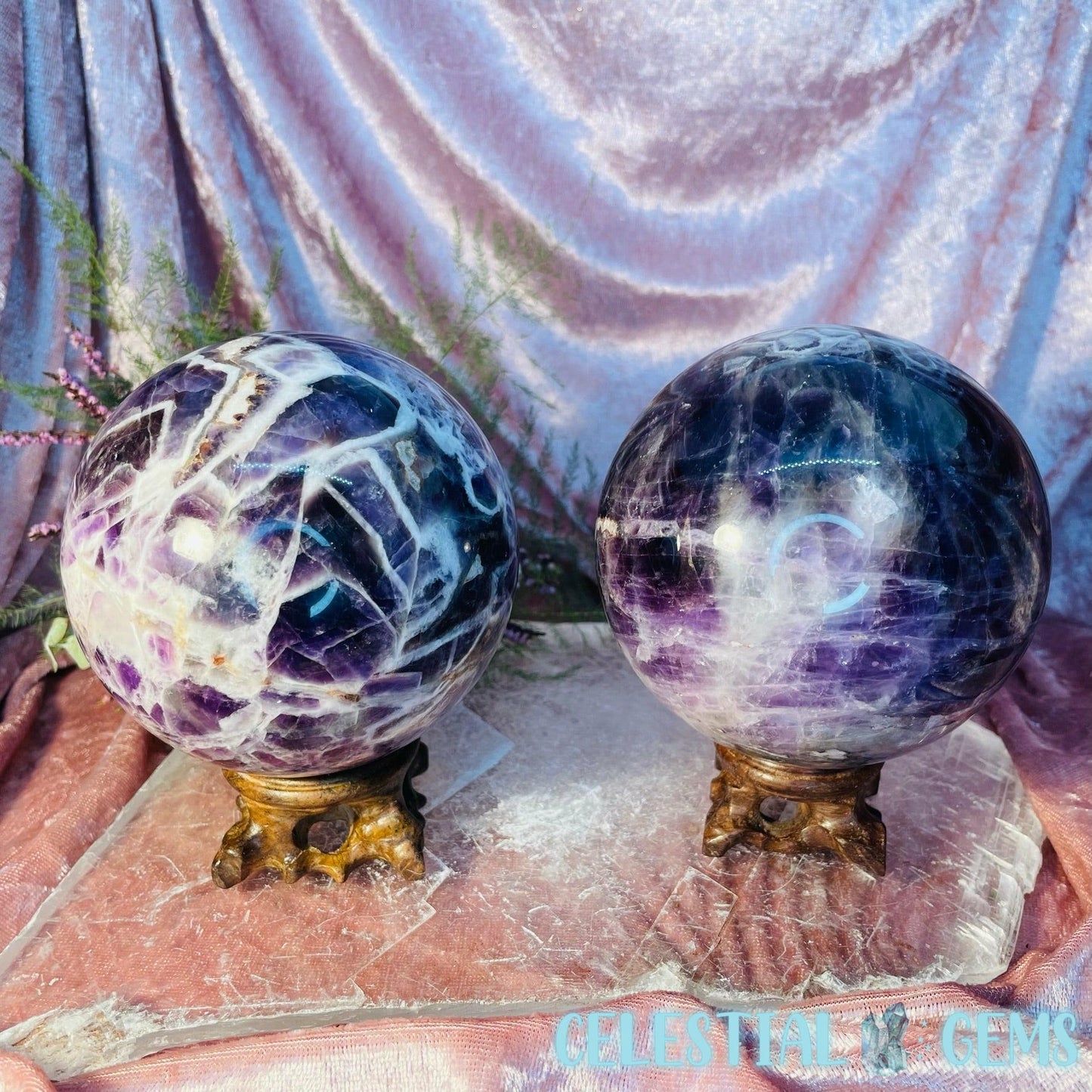 Dream (Chevron) Amethyst Large Sphere