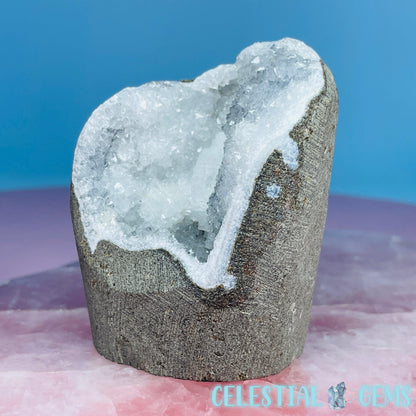 Mixed Zeolite Druzy Geode Medium Standing Freeform