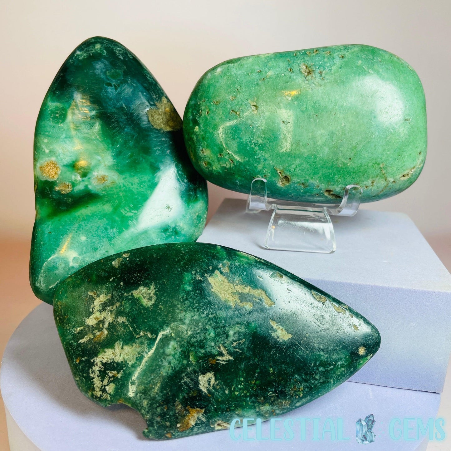 Mtorolite Chrysoprase Flat Medium Freeform/Palmstone