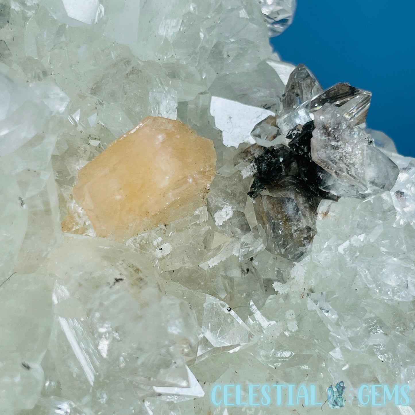 A Grade Diamond Apophyllite + Peach Stilbite + Heulandite Large Cluster