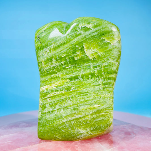 Tremolite Medium Freeform
