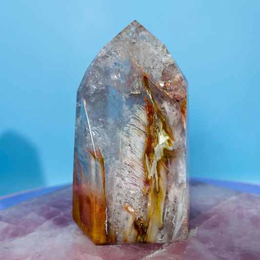 Amphibole Quartz Chunky Medium Tower