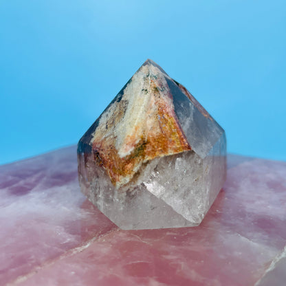 Amphibole Quartz Chunky Small Twin Tower