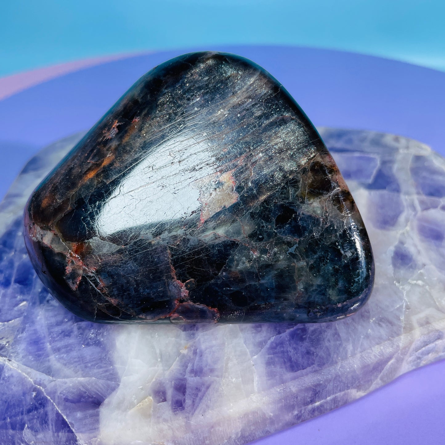 Iolite + Sunstone Medium Freeform (Video)