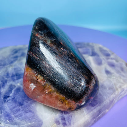 Iolite + Sunstone Medium Freeform (Video)