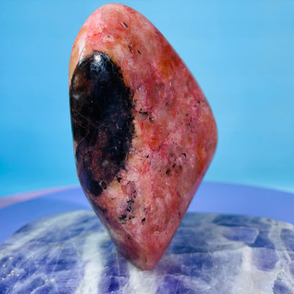 Iolite + Sunstone Medium Freeform (Video)