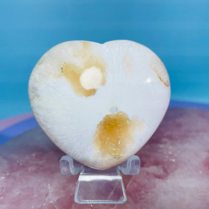 Peach Stilbite + Scolecite Heart Medium Carving (Video)
