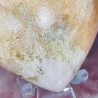 Peach Stilbite + Scolecite Heart Medium Carving