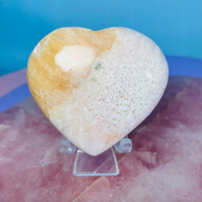 Peach Stilbite + Scolecite Heart Medium Carving