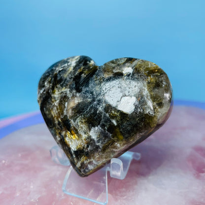 Green Tourmaline + Mica Heart Medium Carving (Video)