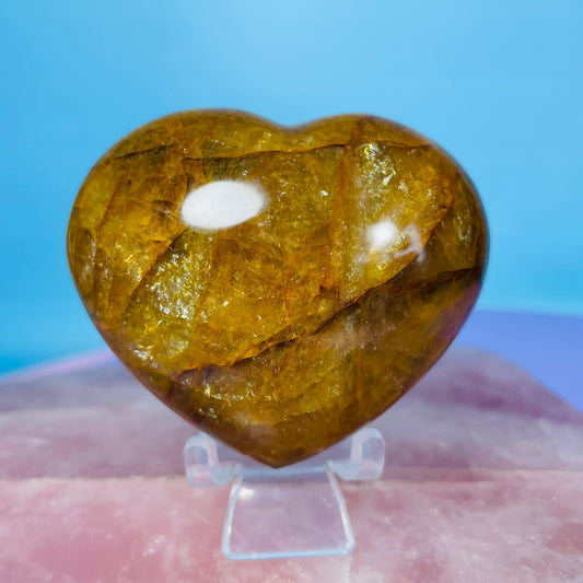 Golden Healer Quartz Heart Medium Carving (Video)