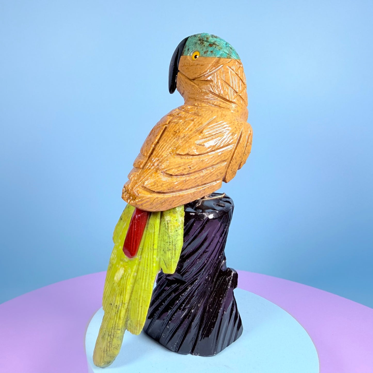 Crystal Parrot Bird Carving (Hand-Carved)