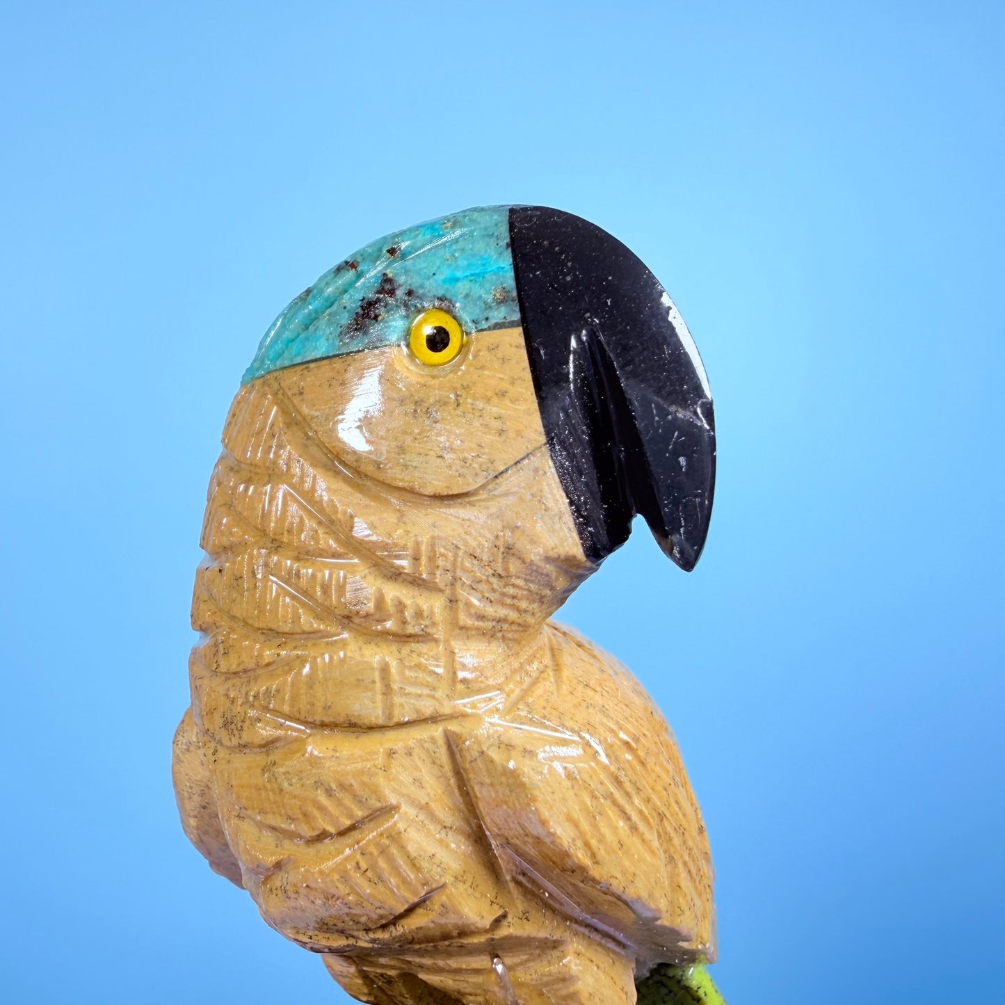 Crystal Parrot Bird Carving (Hand-Carved)