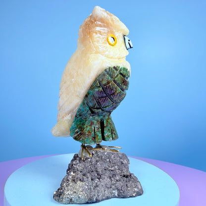 Crystal Owl Bird Carving (Hand-Carved)