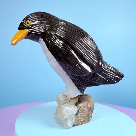 Crystal Penguin Bird Carving (Hand-Carved)