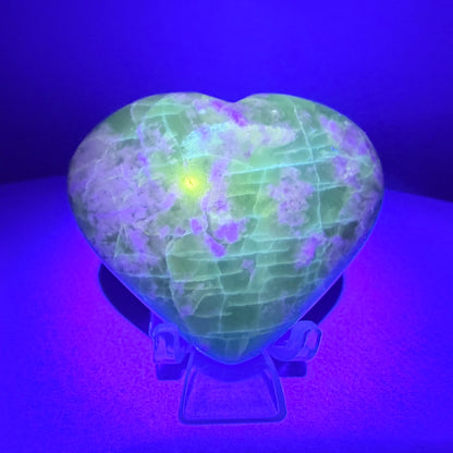 Bolivianite (Fluorite/Serpentine) Heart Carving (UV Reactive)