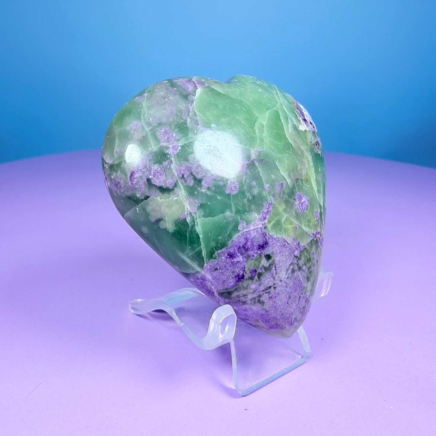 Bolivianite (Fluorite/Serpentine) Heart Carving (UV Reactive)