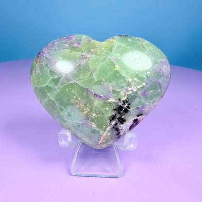 Bolivianite (Fluorite/Serpentine) Heart Carving (UV Reactive)