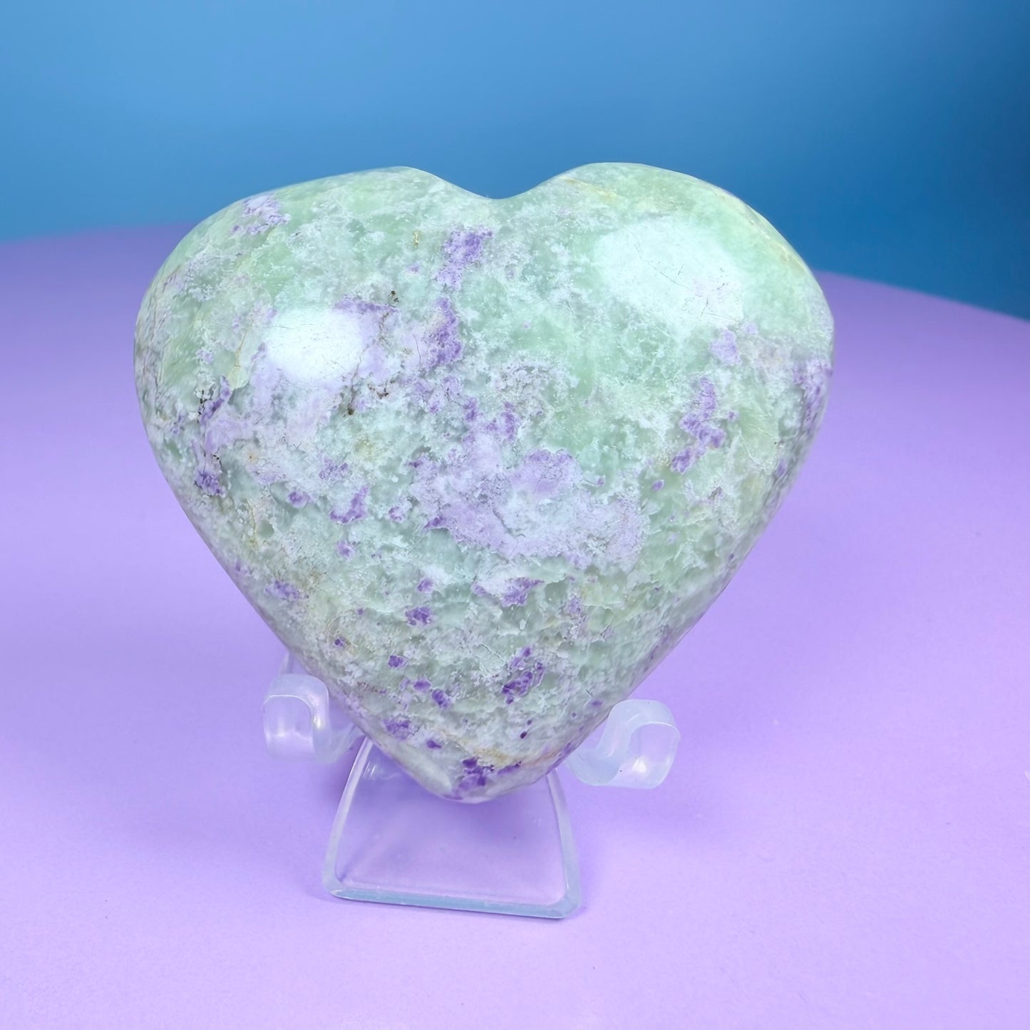 Bolivianite (Fluorite/Serpentine) Heart Carving (UV Reactive)