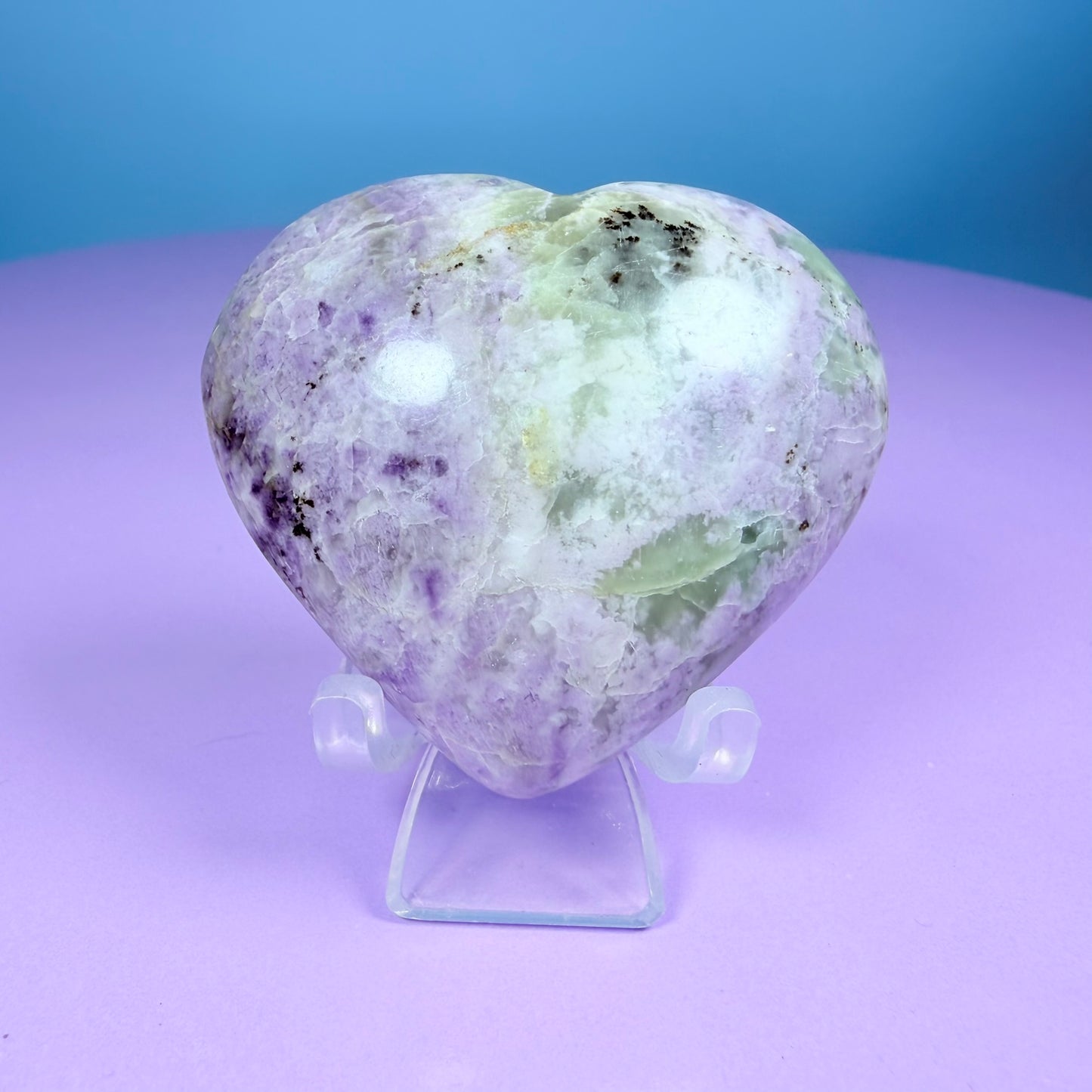 Bolivianite (Fluorite/Serpentine) Heart Carving (UV Reactive)