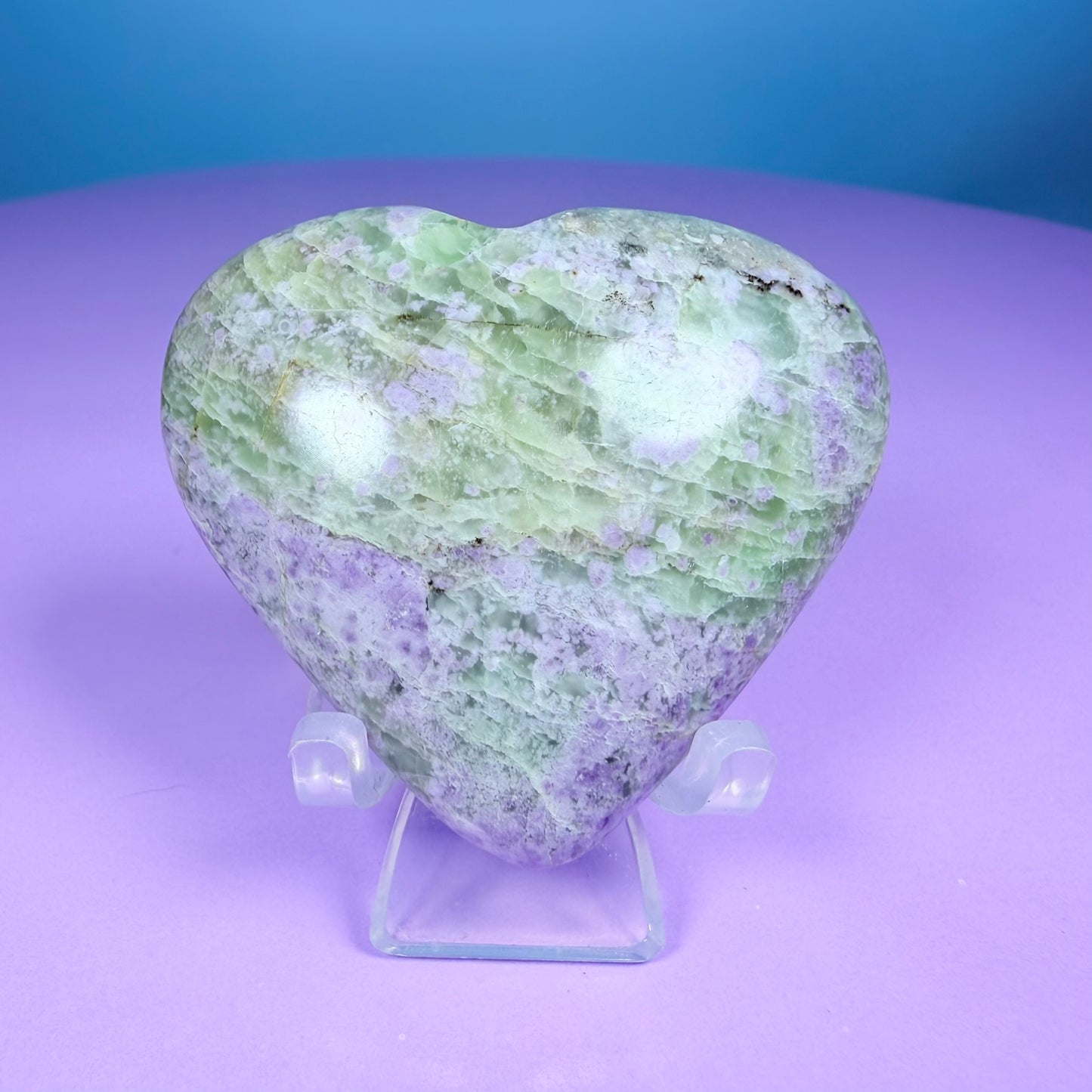 Bolivianite (Fluorite/Serpentine) Heart Carving (UV Reactive)
