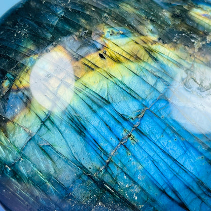 Rainbow Labradorite Heart Large Carving (CHIPPED)