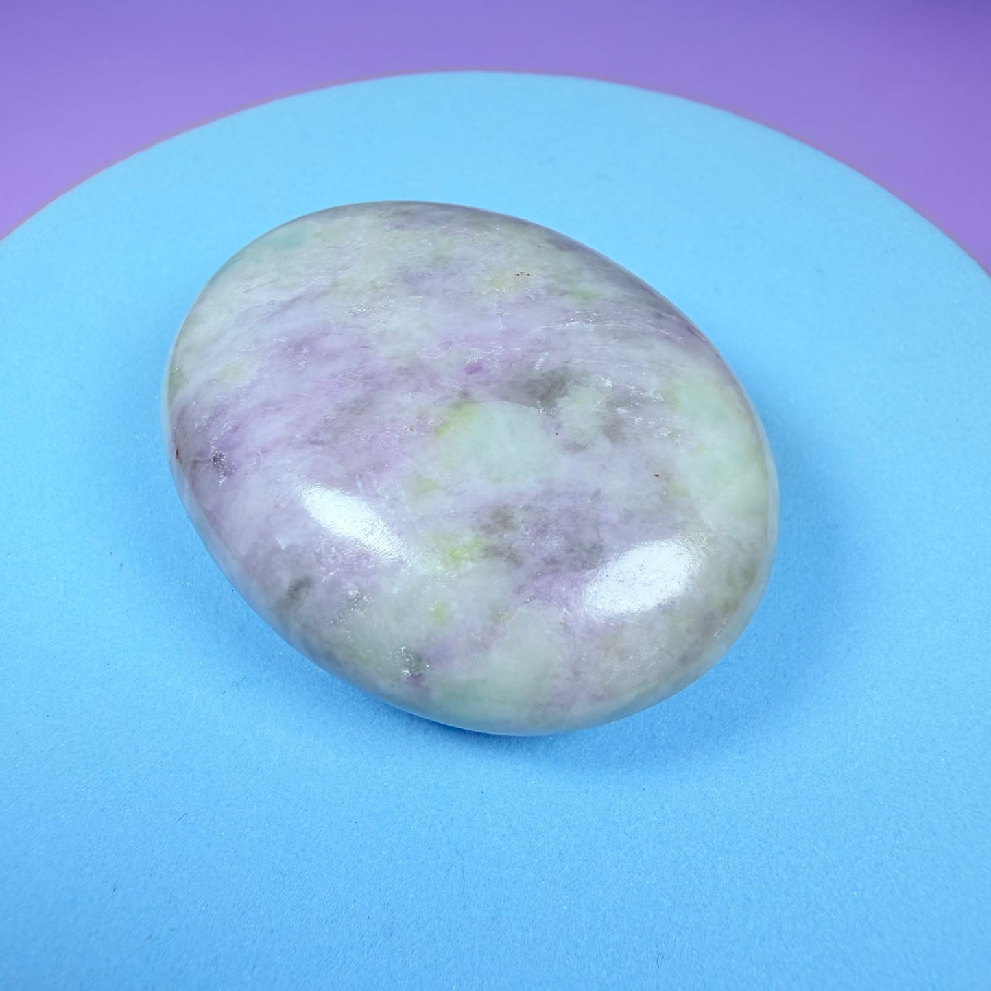 Rare Hackmanite Small Palmstone (UV + Tenebrescent)