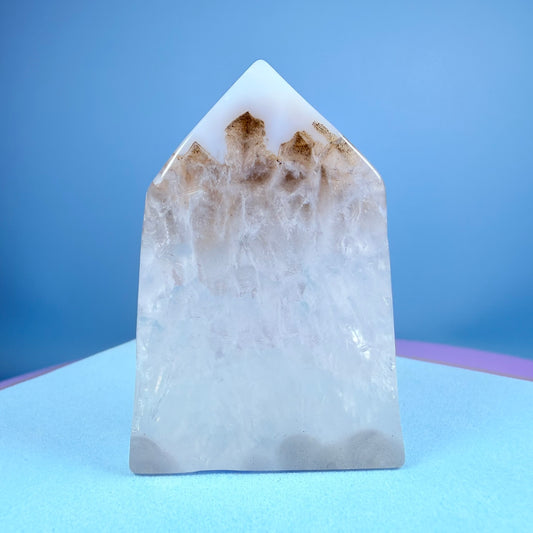Agate Small Tower