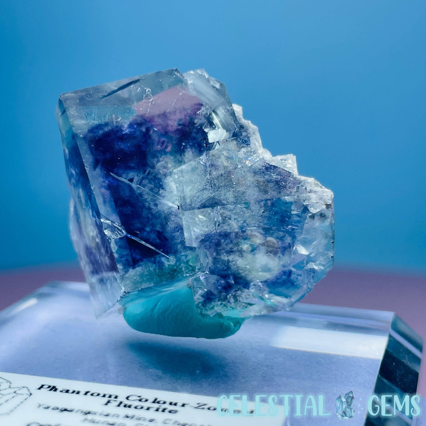 EXCELLENT Yaogangxian Colour-Zoned Fluorite Small Cluster Specimen (Video)