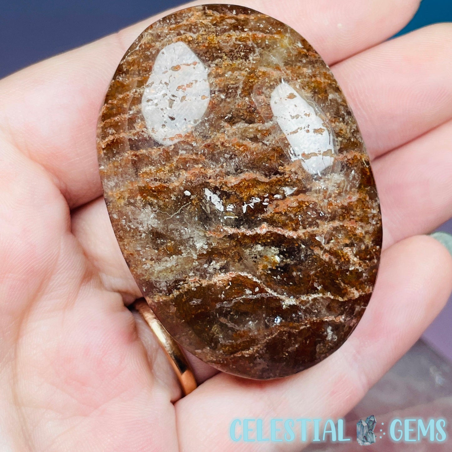 Thousand Layer Garden Quartz Palmstone