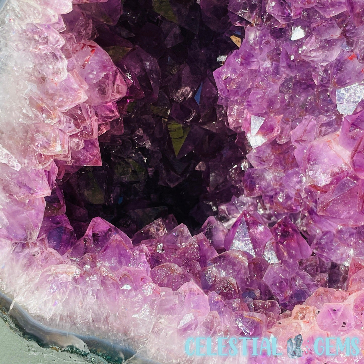 Dark Amethyst Large Geode Cave (Video)