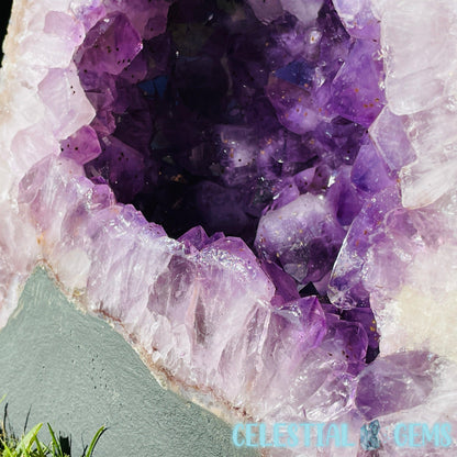 Amethyst Large Geode Cave (Video)