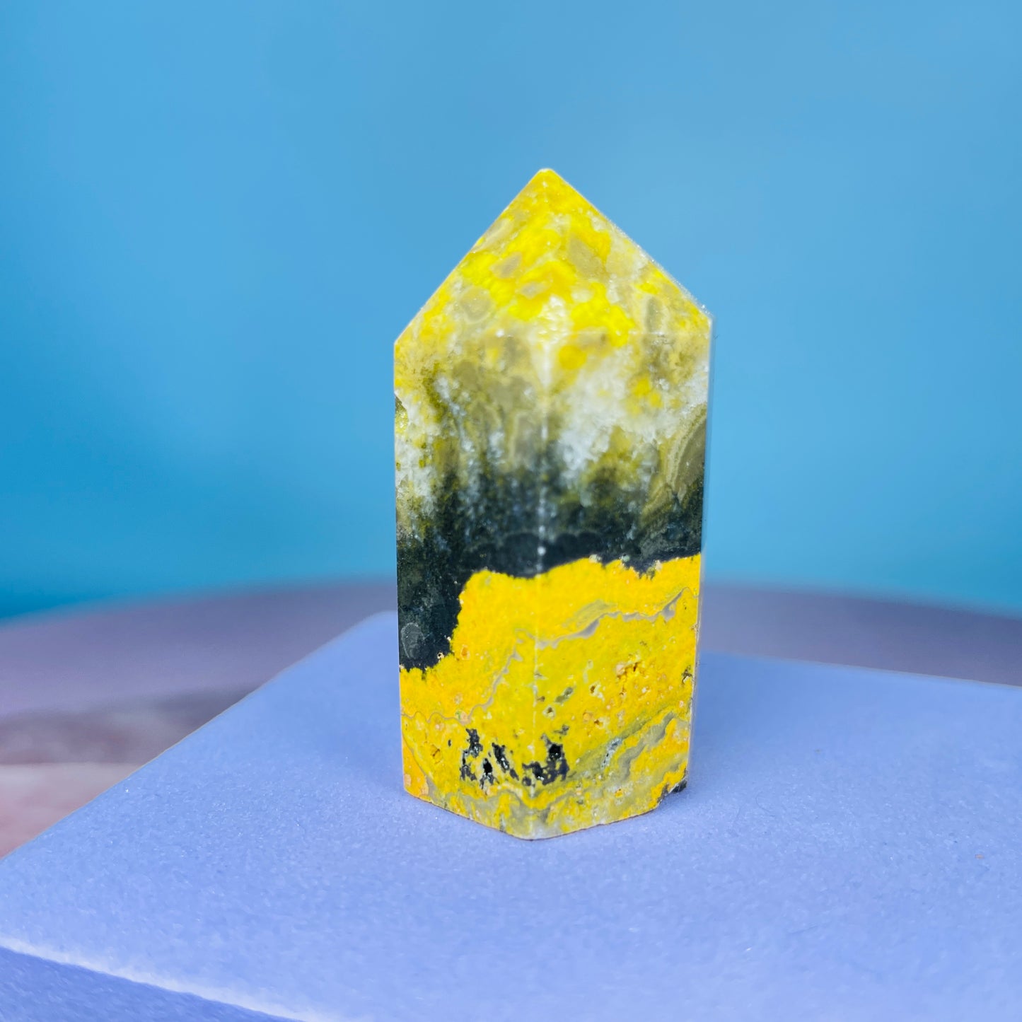 Bumblebee Jasper Small Tower
