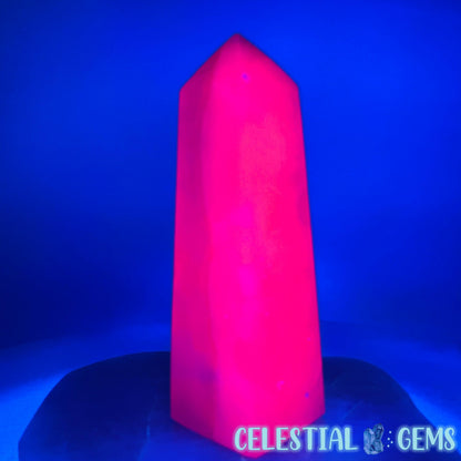 Mangano UV Calcite Medium Chunky Obelisk Tower