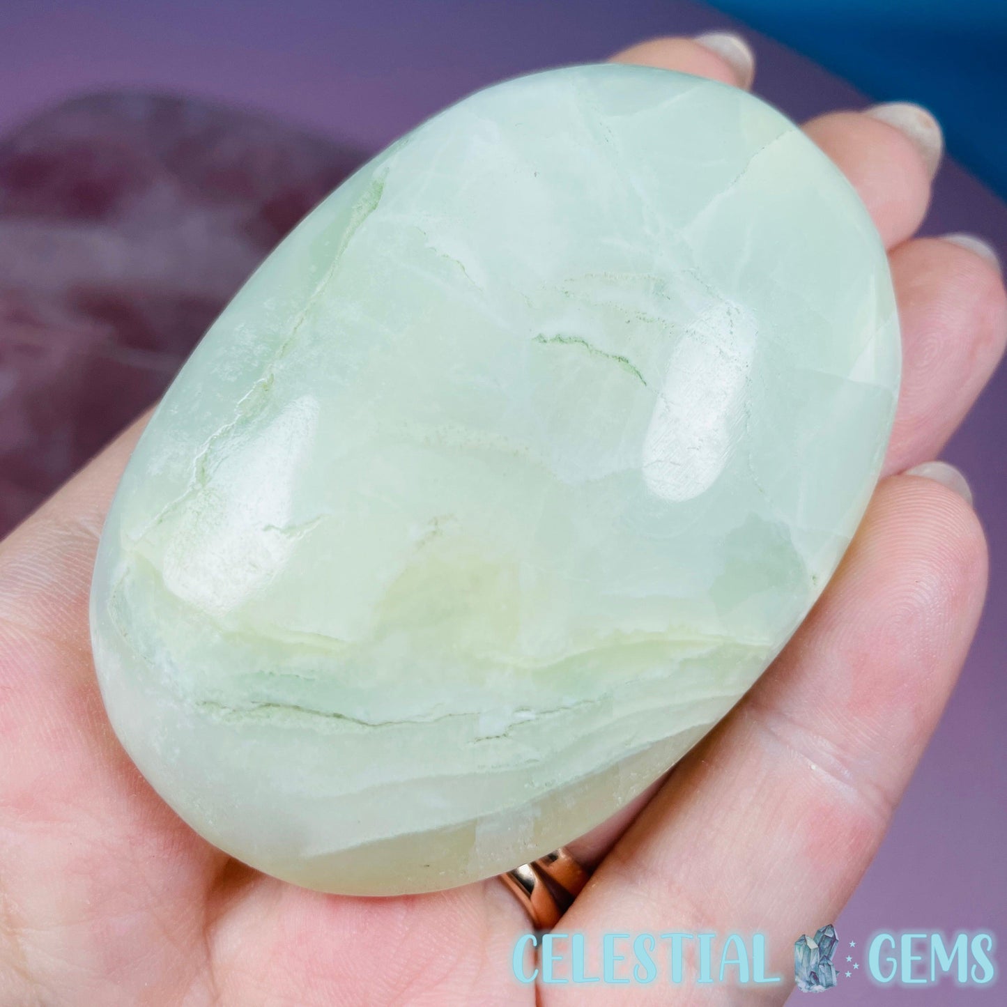 Pistachio Calcite Palmstone