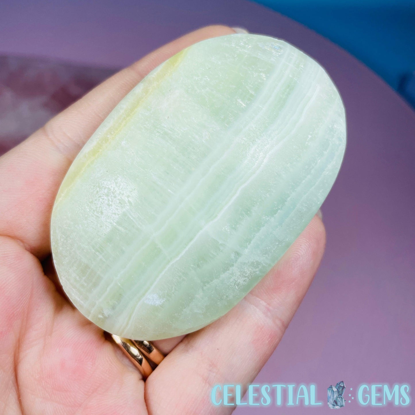 Pistachio Calcite Palmstone