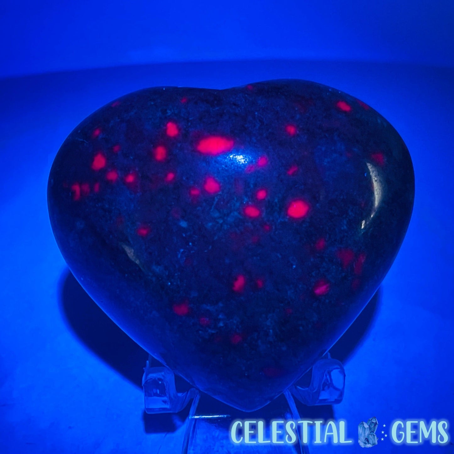 Ruby + Kyanite Heart Medium Carving