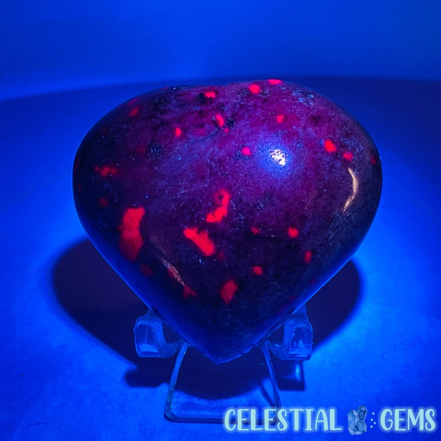 Ruby + Kyanite Heart Medium Carving