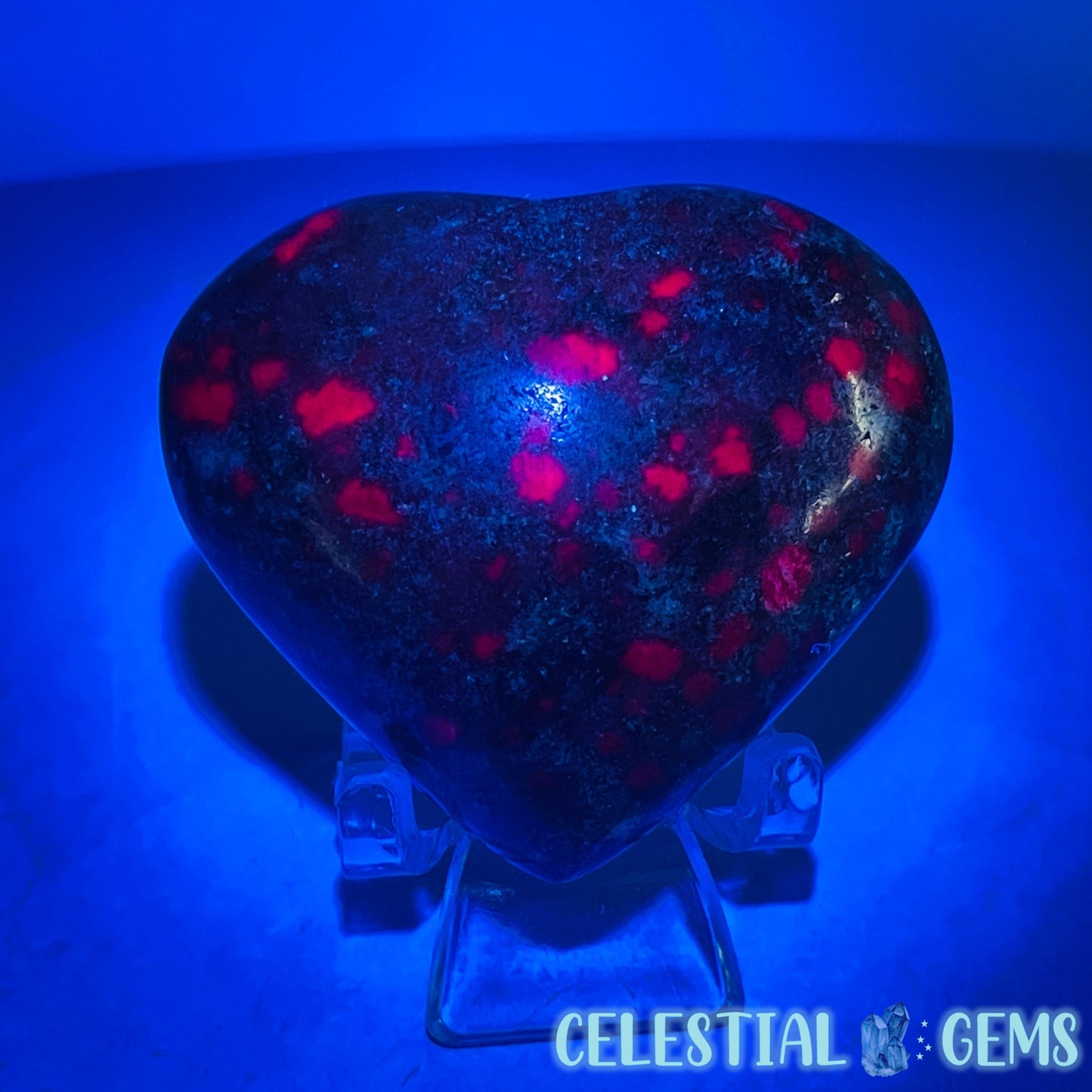 Ruby + Kyanite Heart Medium Carving